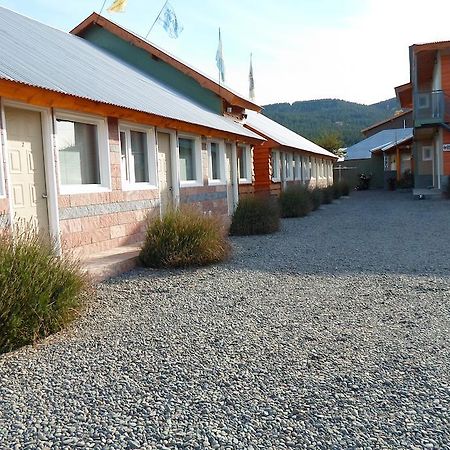 Apart Hotel Curahue Junín de los Andes エクステリア 写真